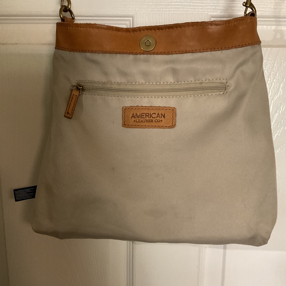 American Leather Co. Austin Shoulder Bag - Picture 7 of 11